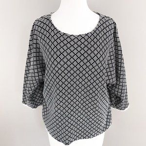 Massimo Dutti Black White 3/4 Sleeve Top Fringe Hem Relaxed Fit XS